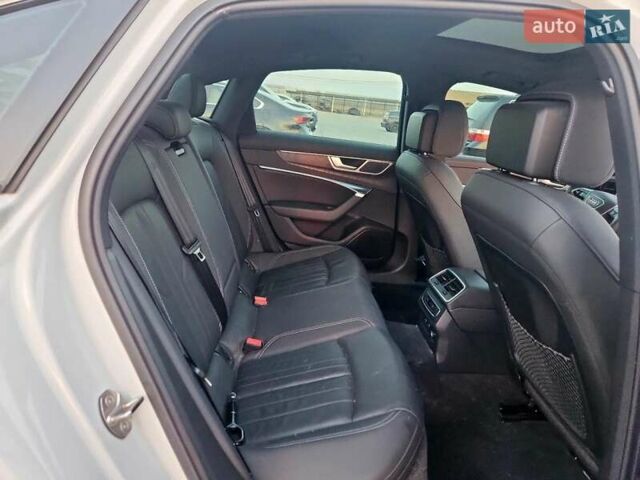 Белый Ауди А6, объемом двигателя 3 л и пробегом 61 тыс. км за 14000 $, фото 9 на Automoto.ua
