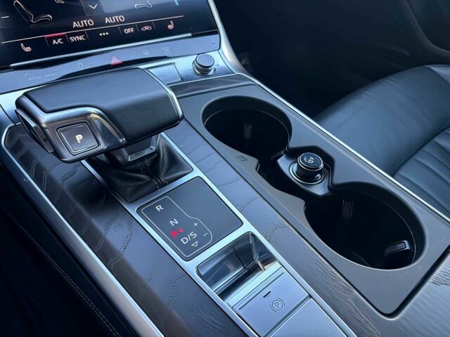 Белый Ауди А6, объемом двигателя 3 л и пробегом 16 тыс. км за 14500 $, фото 9 на Automoto.ua