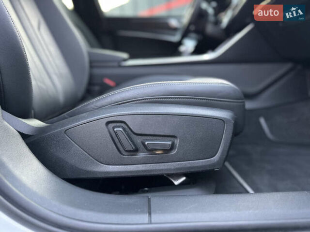 Білий Ауді А6, об'ємом двигуна 2 л та пробігом 56 тис. км за 30990 $, фото 56 на Automoto.ua