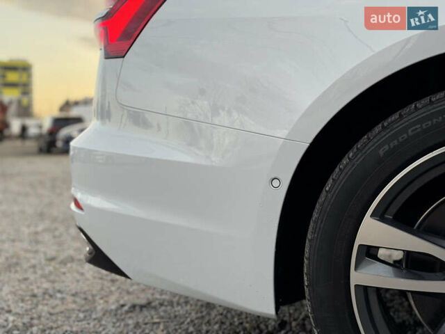 Білий Ауді А6, об'ємом двигуна 2 л та пробігом 56 тис. км за 30990 $, фото 22 на Automoto.ua