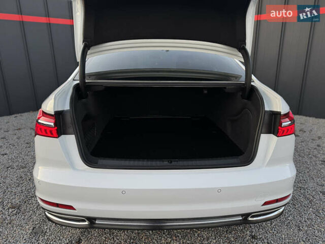 Білий Ауді А6, об'ємом двигуна 2 л та пробігом 56 тис. км за 30990 $, фото 43 на Automoto.ua