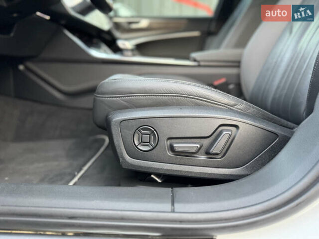 Білий Ауді А6, об'ємом двигуна 2 л та пробігом 56 тис. км за 30990 $, фото 32 на Automoto.ua