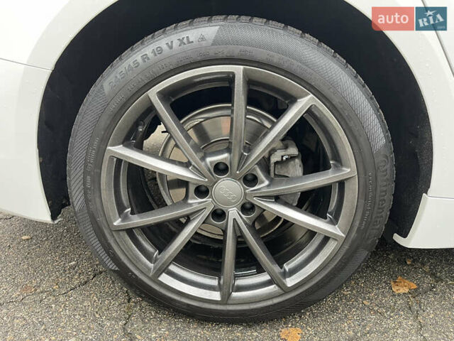 Білий Ауді А6, об'ємом двигуна 1.97 л та пробігом 63 тис. км за 42700 $, фото 68 на Automoto.ua