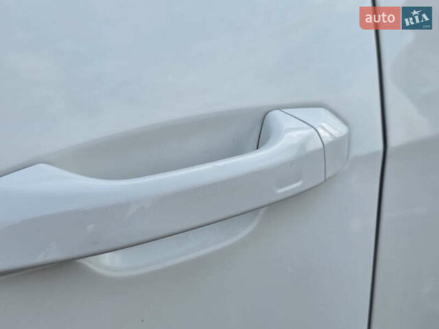 Белый Ауди А6, объемом двигателя 3 л и пробегом 80 тыс. км за 34500 $, фото 26 на Automoto.ua