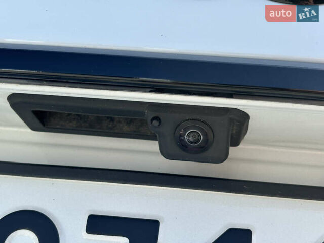 Белый Ауди А6, объемом двигателя 2 л и пробегом 68 тыс. км за 46000 $, фото 37 на Automoto.ua