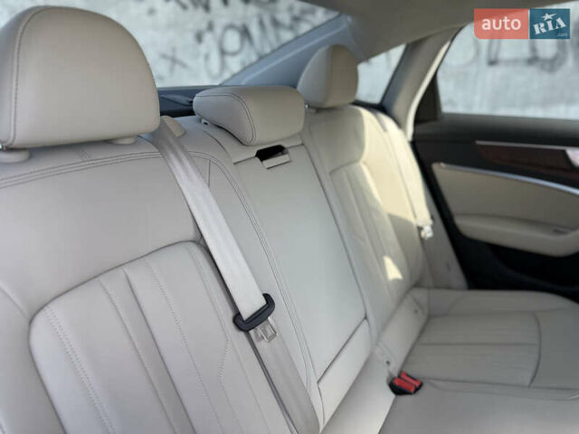 Белый Ауди А6, объемом двигателя 1.98 л и пробегом 60 тыс. км за 40500 $, фото 27 на Automoto.ua