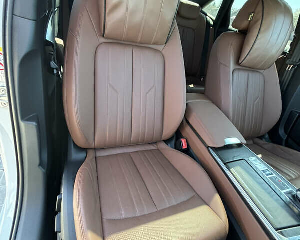 Белый Ауди А6, объемом двигателя 2 л и пробегом 68 тыс. км за 46000 $, фото 61 на Automoto.ua