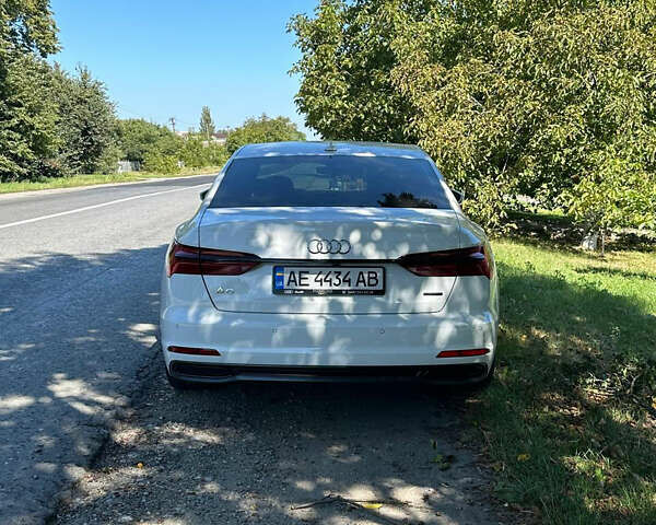 Белый Ауди А6, объемом двигателя 1.97 л и пробегом 28 тыс. км за 49000 $, фото 8 на Automoto.ua