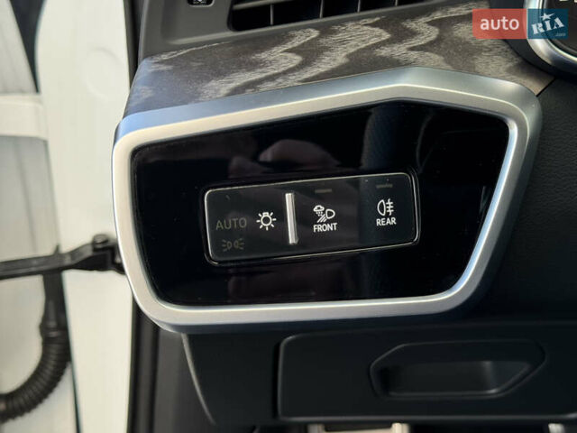 Белый Ауди А6, объемом двигателя 2 л и пробегом 90 тыс. км за 43999 $, фото 28 на Automoto.ua