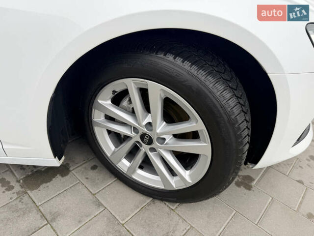 Білий Ауді А6, об'ємом двигуна 2 л та пробігом 90 тис. км за 44900 $, фото 12 на Automoto.ua