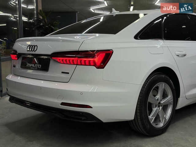 Білий Ауді А6, об'ємом двигуна 1.97 л та пробігом 2 тис. км за 58500 $, фото 17 на Automoto.ua
