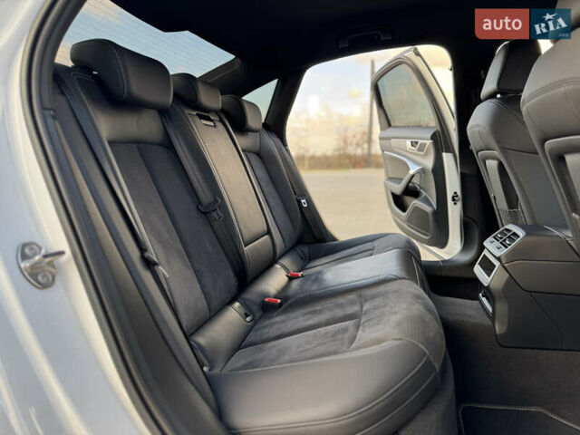 Белый Ауди А6, объемом двигателя 2 л и пробегом 90 тыс. км за 43999 $, фото 51 на Automoto.ua