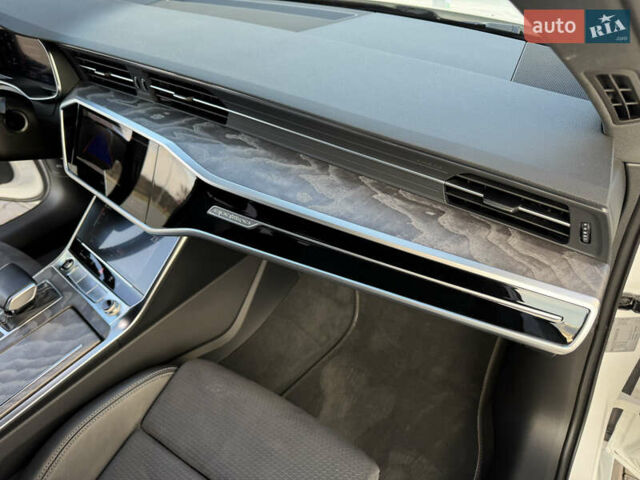 Белый Ауди А6, объемом двигателя 2 л и пробегом 90 тыс. км за 43999 $, фото 26 на Automoto.ua