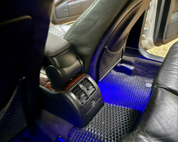 Белый Ауди А6, объемом двигателя 2.5 л и пробегом 255 тыс. км за 4700 $, фото 21 на Automoto.ua