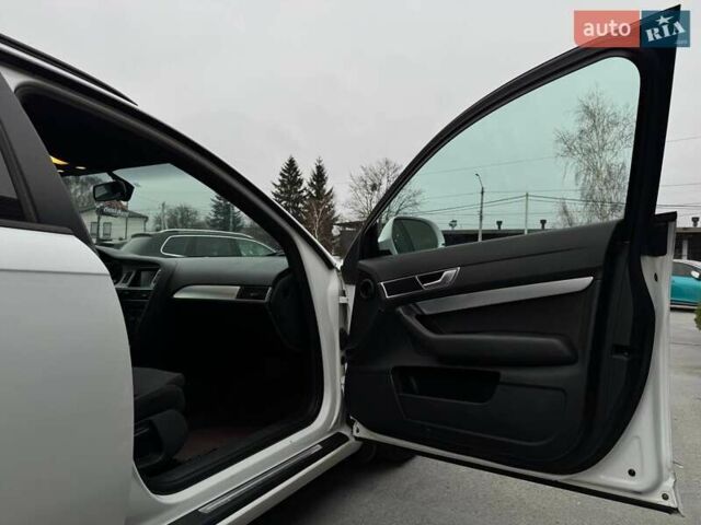 Білий Ауді А6, об'ємом двигуна 2 л та пробігом 334 тис. км за 7500 $, фото 52 на Automoto.ua