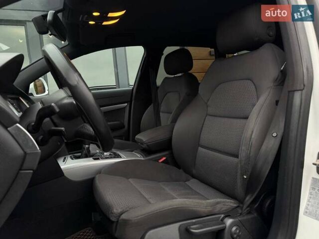 Білий Ауді А6, об'ємом двигуна 2 л та пробігом 334 тис. км за 7500 $, фото 19 на Automoto.ua