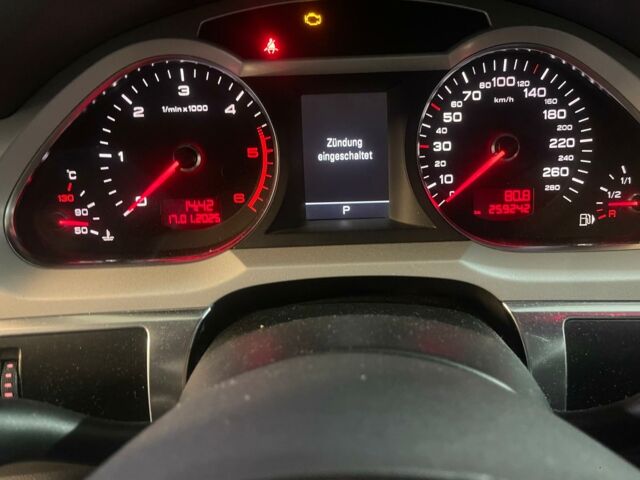 Белый Ауди А6, объемом двигателя 3 л и пробегом 260 тыс. км за 9000 $, фото 5 на Automoto.ua