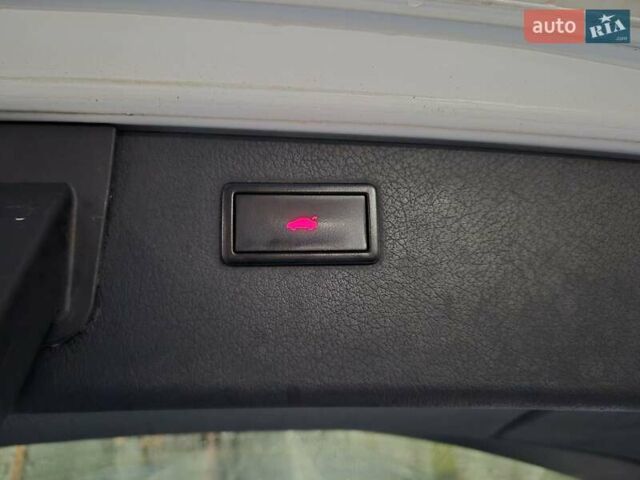 Белый Ауди А6, объемом двигателя 3 л и пробегом 182 тыс. км за 12500 $, фото 35 на Automoto.ua