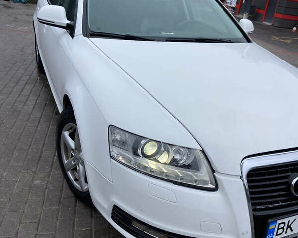 Белый Ауди А6, объемом двигателя 1.97 л и пробегом 254 тыс. км за 11800 $, фото 3 на Automoto.ua