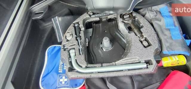 Белый Ауди А6, объемом двигателя 2.97 л и пробегом 242 тыс. км за 18750 $, фото 20 на Automoto.ua