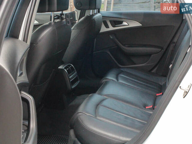 Білий Ауді А6, об'ємом двигуна 2 л та пробігом 210 тис. км за 15999 $, фото 8 на Automoto.ua