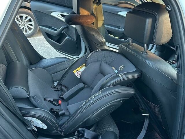 Белый Ауди А6, объемом двигателя 2.97 л и пробегом 256 тыс. км за 14500 $, фото 7 на Automoto.ua