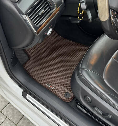 Белый Ауди А6, объемом двигателя 2.97 л и пробегом 237 тыс. км за 18500 $, фото 25 на Automoto.ua