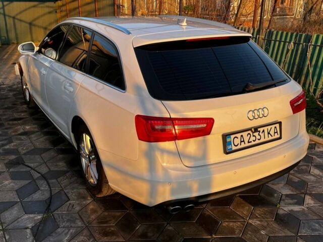 Белый Ауди А6, объемом двигателя 2 л и пробегом 260 тыс. км за 17000 $, фото 4 на Automoto.ua