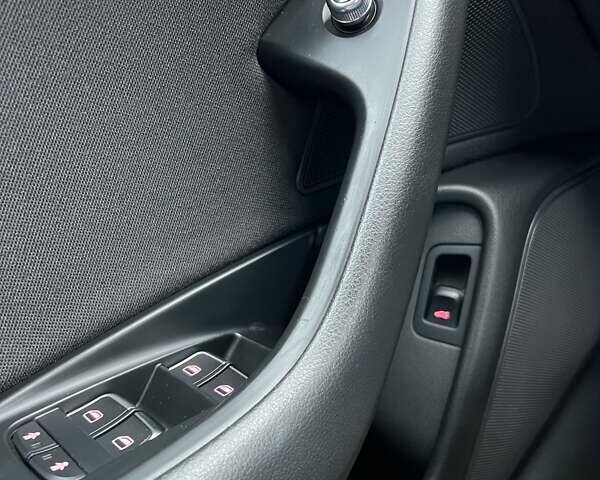 Белый Ауди А6, объемом двигателя 2 л и пробегом 390 тыс. км за 13000 $, фото 6 на Automoto.ua