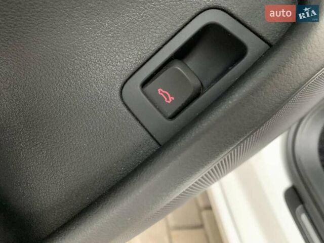 Ауди А6 2014 в Хмельницком на Automoto.ua Белый Ауди А6, объемом двигателя 2.8 л и пробегом 252 тыс. км за 15300 $, фото 41 на Automoto.ua