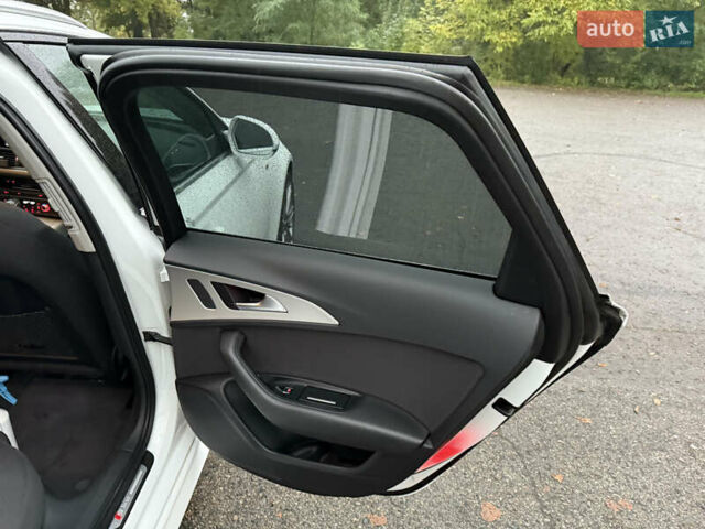 Белый Ауди А6, объемом двигателя 3 л и пробегом 270 тыс. км за 19999 $, фото 28 на Automoto.ua