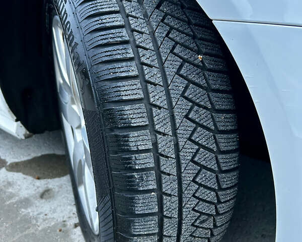 Белый Ауди А6, объемом двигателя 1.97 л и пробегом 232 тыс. км за 21999 $, фото 21 на Automoto.ua