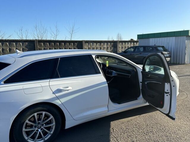 Белый Ауди А6, объемом двигателя 3 л и пробегом 240 тыс. км за 30000 $, фото 2 на Automoto.ua