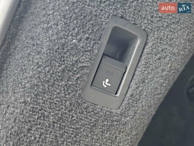 Білий Ауді А6, об'ємом двигуна 2.97 л та пробігом 251 тис. км за 33500 $, фото 31 на Automoto.ua