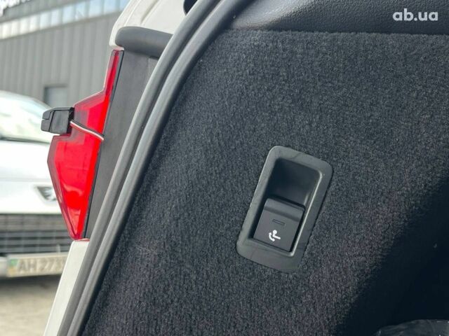 Білий Ауді А6, об'ємом двигуна 3 л та пробігом 220 тис. км за 30490 $, фото 5 на Automoto.ua