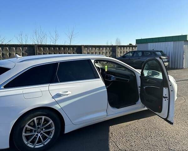 Белый Ауди А6, объемом двигателя 3 л и пробегом 240 тыс. км за 30000 $, фото 1 на Automoto.ua