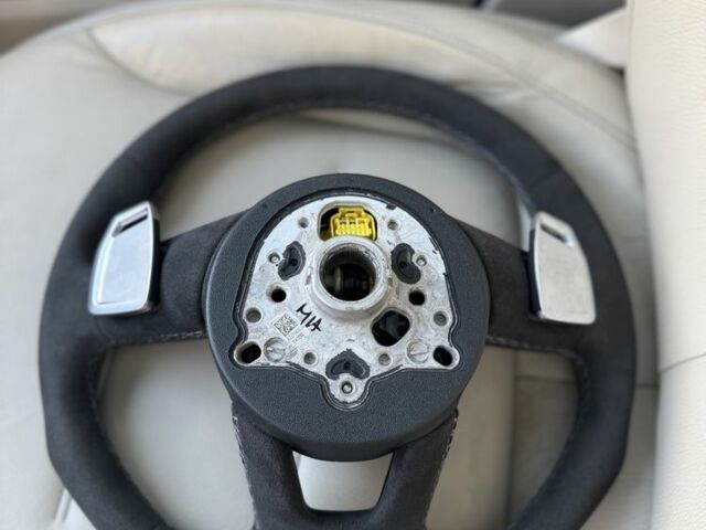 Белый Ауди А6, объемом двигателя 0 л и пробегом 50 тыс. км за 592 $, фото 1 на Automoto.ua