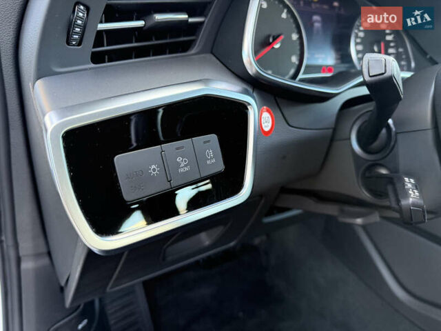 Білий Ауді А6, об'ємом двигуна 3 л та пробігом 82 тис. км за 42990 $, фото 18 на Automoto.ua