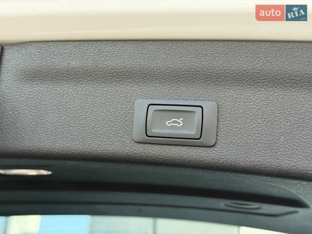 Білий Ауді А6, об'ємом двигуна 3 л та пробігом 82 тис. км за 42990 $, фото 46 на Automoto.ua