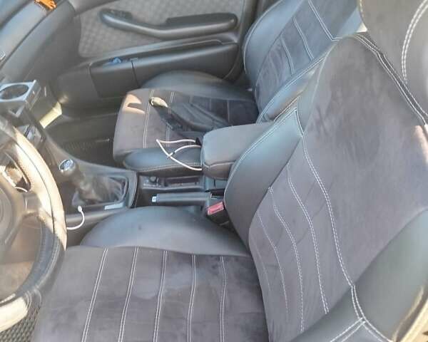 Бежевый Ауди А6, объемом двигателя 1.8 л и пробегом 300 тыс. км за 3500 $, фото 12 на Automoto.ua