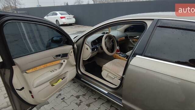 Бежевый Ауди А6, объемом двигателя 2.39 л и пробегом 224 тыс. км за 7700 $, фото 6 на Automoto.ua