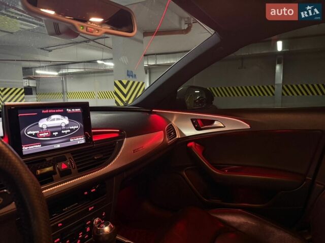Бежевий Ауді А6, об'ємом двигуна 3 л та пробігом 216 тис. км за 15500 $, фото 13 на Automoto.ua