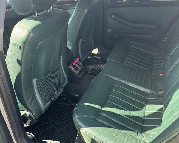 Бежевый Ауди А6, объемом двигателя 1.8 л и пробегом 310 тыс. км за 4000 $, фото 7 на Automoto.ua