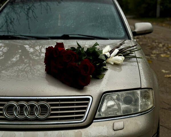 Бежевый Ауди А6, объемом двигателя 1.8 л и пробегом 310 тыс. км за 4000 $, фото 11 на Automoto.ua