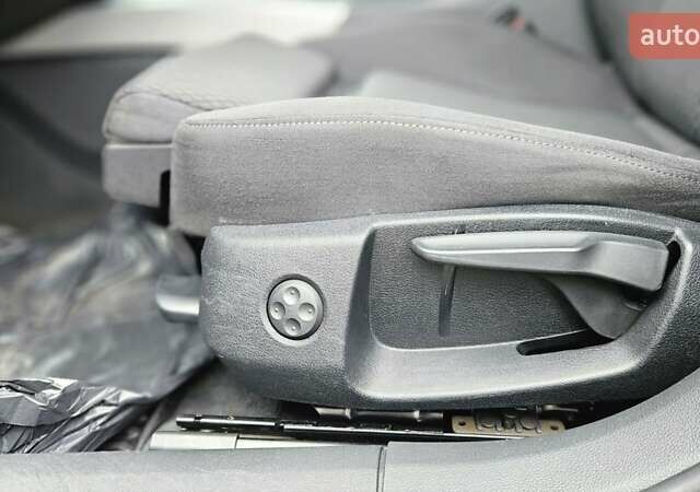 Бежевый Ауди А6, объемом двигателя 2 л и пробегом 161 тыс. км за 17350 $, фото 105 на Automoto.ua