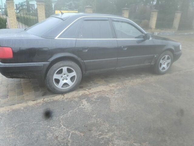 Чорний Ауді А6, об'ємом двигуна 2 л та пробігом 111 тис. км за 2750 $, фото 4 на Automoto.ua