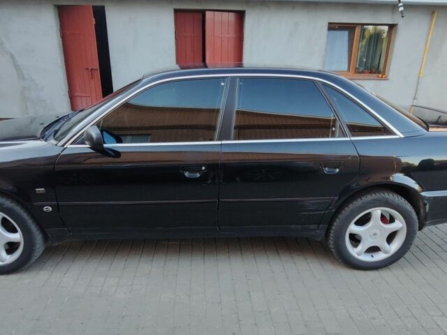 Черный Ауди А6, объемом двигателя 2.6 л и пробегом 483 тыс. км за 2500 $, фото 4 на Automoto.ua