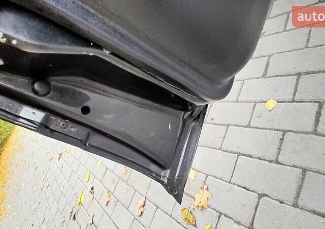 Ауді А6 1995 у Кременце на Automoto.ua Чорний Ауді А6, об'ємом двигуна 2.5 л та пробігом 602 тис. км за 2999 $, фото 21 на Automoto.ua