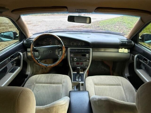 Чорний Ауді А6, об'ємом двигуна 2.6 л та пробігом 450 тис. км за 1800 $, фото 5 на Automoto.ua