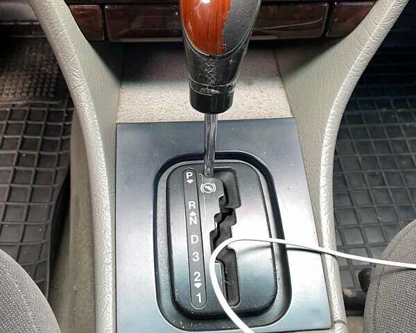 Черный Ауди А6, объемом двигателя 2.6 л и пробегом 350 тыс. км за 3500 $, фото 8 на Automoto.ua